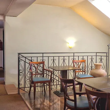 Domus Гостевой дом *